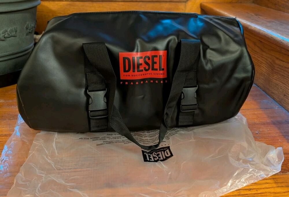 New Diesel Fragrances Bag Faux New Recycled Leather Duffle Gym Travel 18" Zip